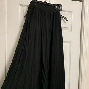 basic black maxi skirt